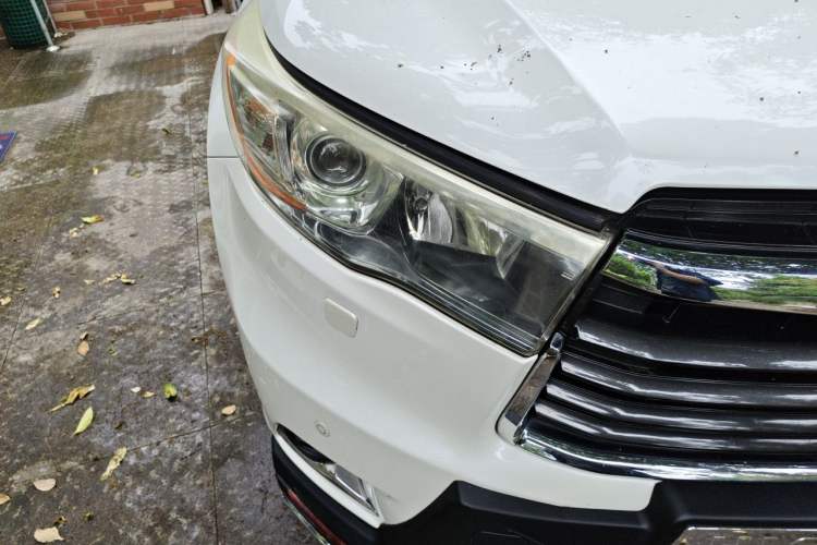 Used Toyota Highlander 2015 2.0T Four-Wheel Drive Ultimate Edition 7-Seater Right Front Headlight