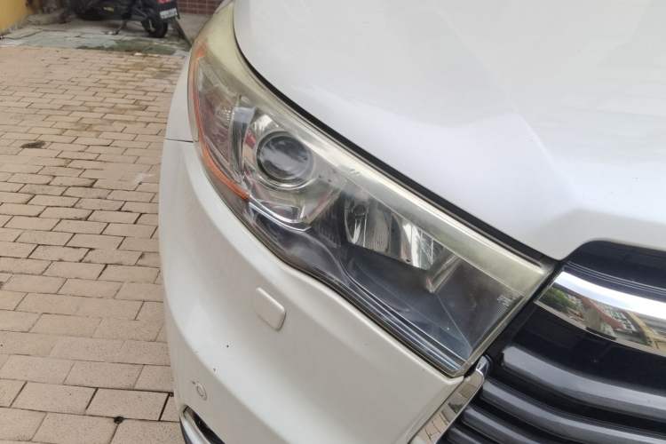Used Toyota Highlander 2015 2.0T Four-Wheel Drive Ultimate Edition 7-Seater Right Front Headlight