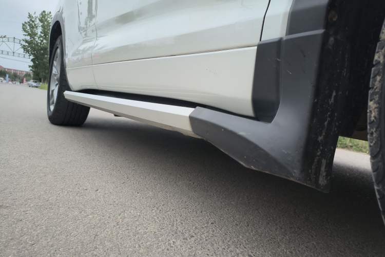 Used Toyota Highlander 2015 2.0T Four-Wheel Drive Luxury Edition 7-Seater Right Side Sill