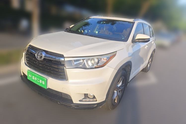 Used Toyota Highlander 2015 2.0T Four-Wheel Drive Luxury Edition 7-Seater Guazi used car, China used car export, Used car for sale, Used cars, Cheapest cars for sale
