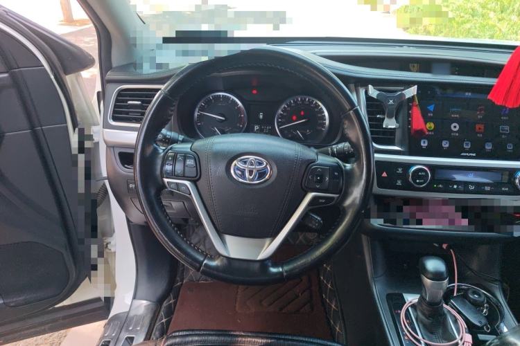 Used Toyota Highlander 2015 2.0T Four-Wheel Drive Luxury Edition 7-Seater Steering Wheel