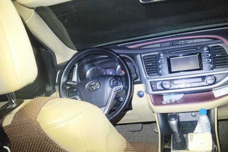 Used Toyota Highlander 2015 2.0T Four-Wheel Drive Luxury Edition 7-Seater Steering Wheel