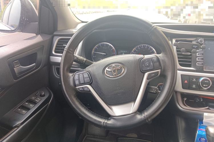 Used Toyota Highlander 2015 2.0T Four-Wheel Drive Luxury Edition 7-Seater Steering Wheel
