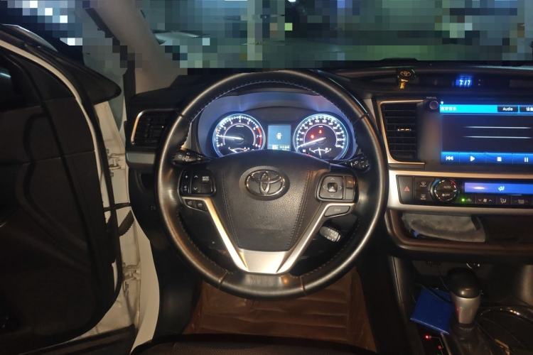 Used Toyota Highlander 2015 2.0T Four-Wheel Drive Luxury Edition 7-Seater Steering Wheel