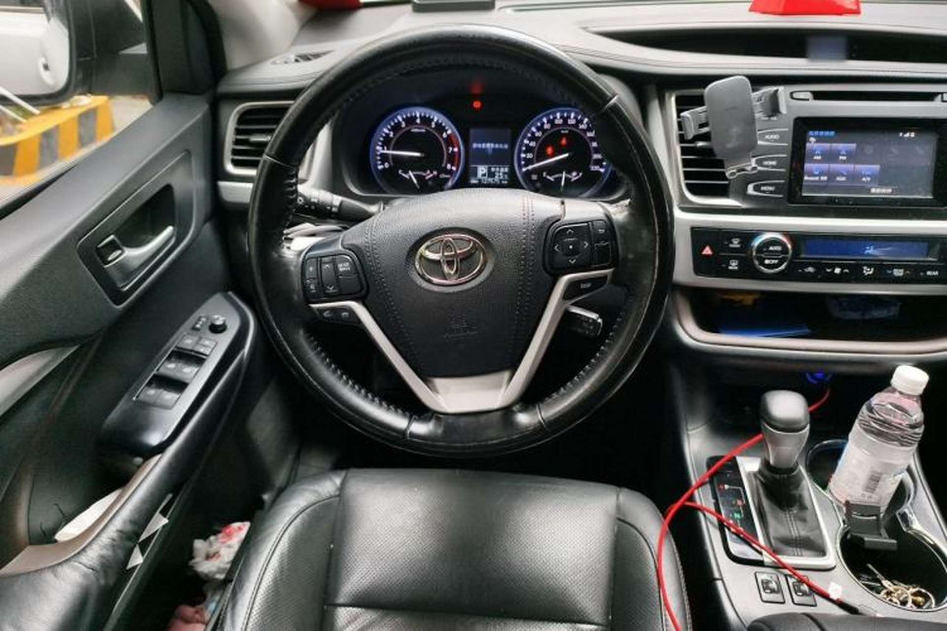 Used Toyota Highlander 2015 2.0T Four-Wheel Drive Luxury Edition 7-Seater Steering Wheel