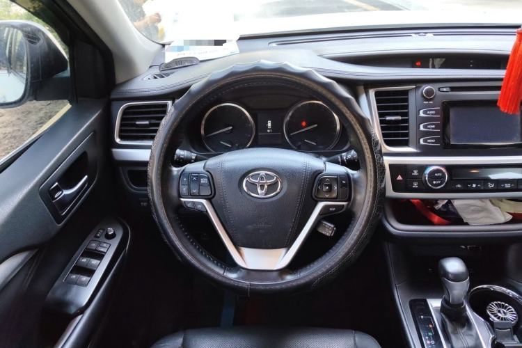 Used Toyota Highlander 2015 2.0T Four-Wheel Drive Luxury Edition 7-Seater Steering Wheel
