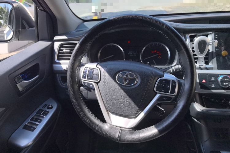 Used Toyota Highlander 2015 2.0T Four-Wheel Drive Luxury Edition 7-Seater Steering Wheel