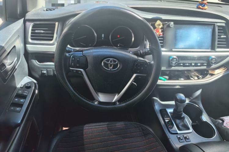 Used Toyota Highlander 2015 2.0T Four-Wheel Drive Luxury Edition 7-Seater Steering Wheel