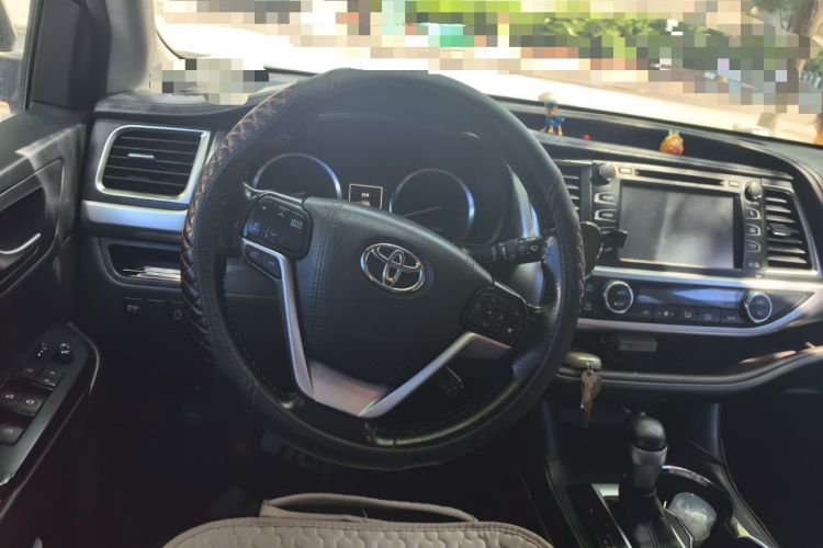 Used Toyota Highlander 2015 2.0T Four-Wheel Drive Luxury Edition 7-Seater Steering Wheel