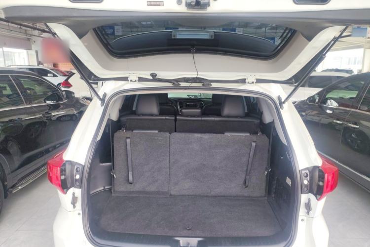 Used Toyota Highlander 2015 2.0T Four-Wheel Drive Luxury Edition 7-Seater Trunk