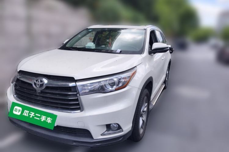 Used Toyota Highlander 2015 2.0T Four-Wheel Drive Luxury Edition 7-Seater Guazi used car, China used car export, Used car for sale, Used cars, Cheapest cars for sale