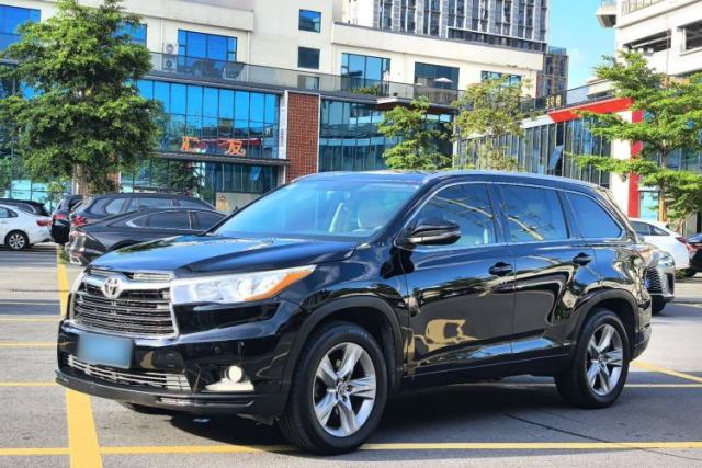 Used Toyota Highlander 2017 2.0T Four-Wheel Drive Luxury Edition 7 Seats