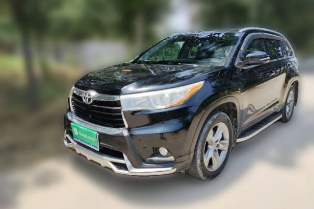 Ojetý Toyota Highlander 2017 2.0T Two-Wheel Drive Luxury Edition 7 Seats