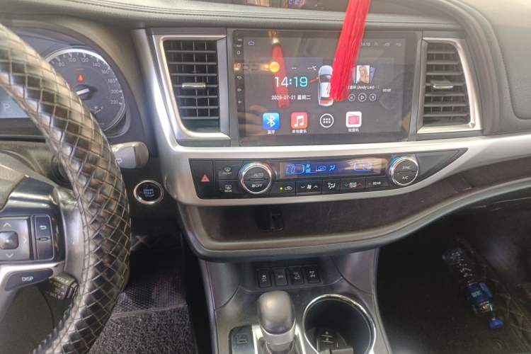 Used Toyota Highlander 2017 2.0T Four-Wheel Drive Black Edition Limited Model Audio And AC Panel