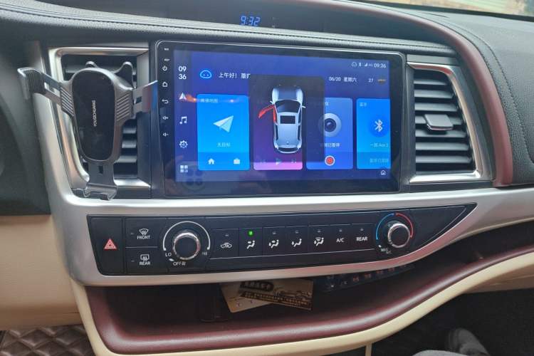 Used Toyota Highlander 2017 2.0T Four-Wheel Drive Elite Edition 7-Seater Audio And AC Panel