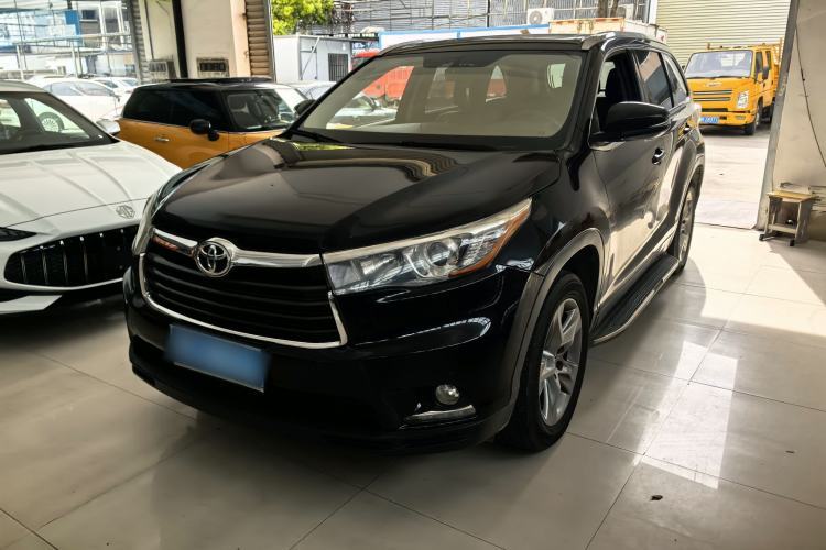 Used Toyota Highlander 2017 2.0T Two-Wheel Drive Luxury Edition 7 Seats Guazi used car, China used car export, Used car for sale, Used  cars, Cheapest cars for sale