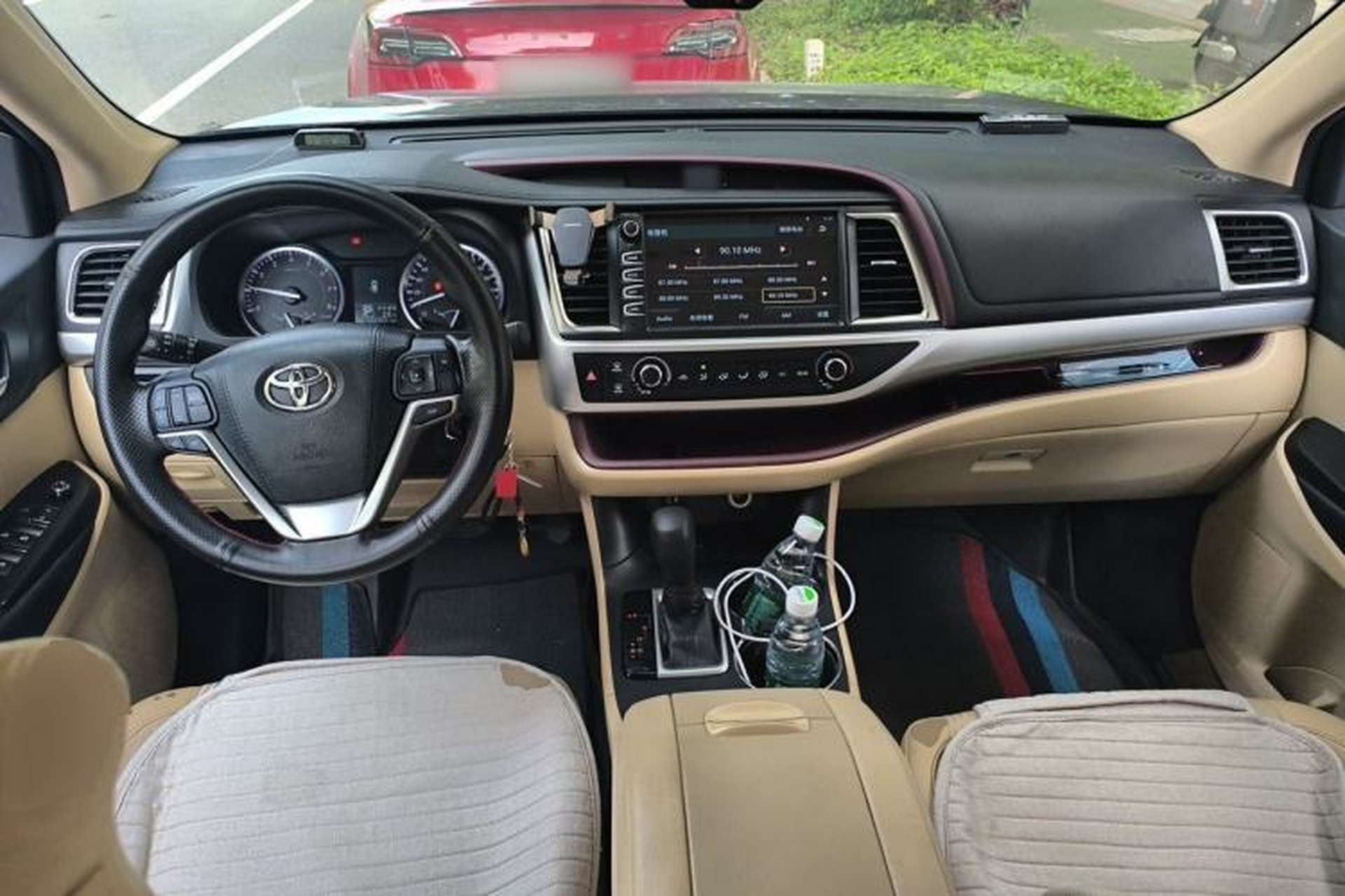 Used Toyota Highlander 2017 2.0T Two-Wheel Drive Elite Edition 5 Seats Center Console