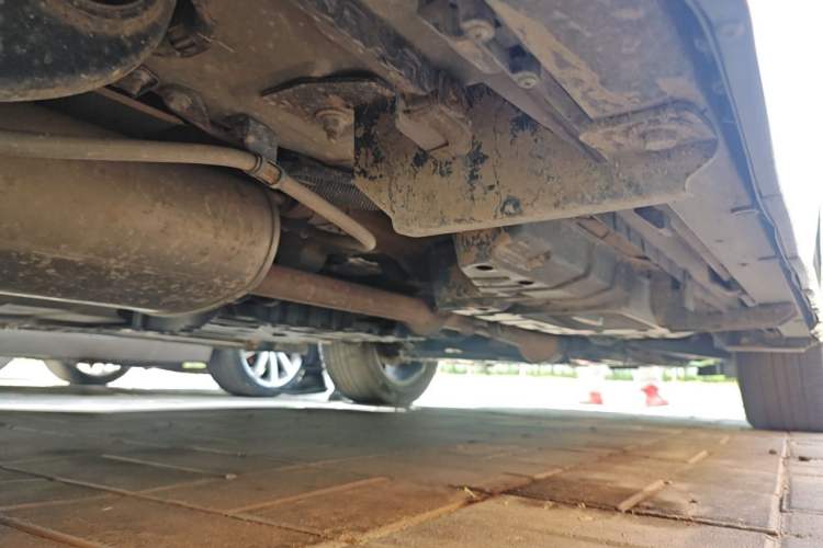 Used Toyota Highlander 2017 2.0T Four-Wheel Drive Black Edition Limited Model Chassis Rear Right