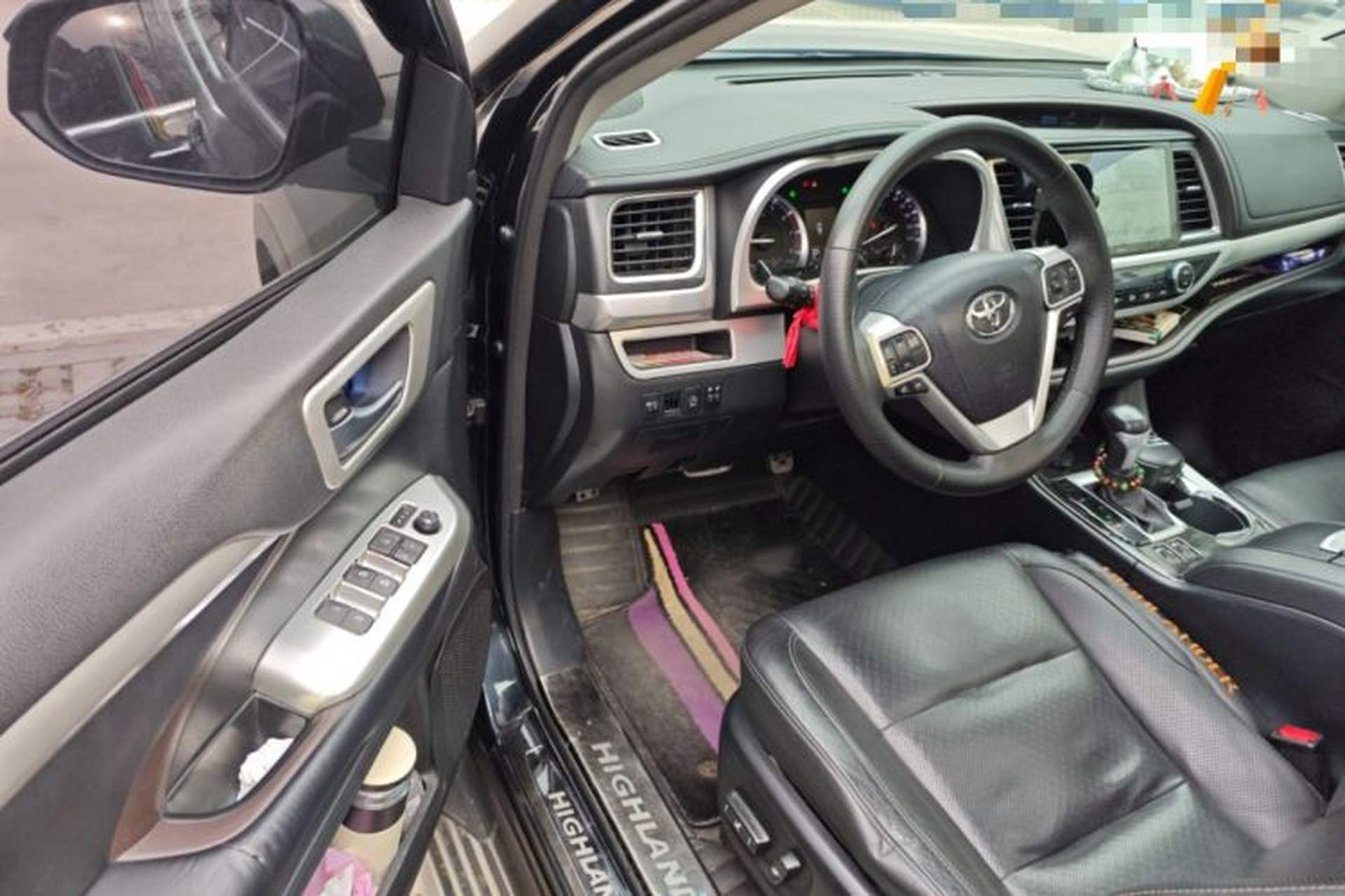 Used Toyota Highlander 2017 2.0T Four-Wheel Drive Luxury Edition 7 Seats Driver Seat