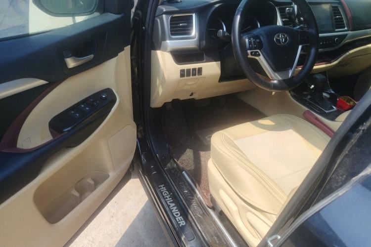 Used Toyota Highlander 2017 2.0T Four-Wheel Drive Elite Edition 7-Seater Driver Seat