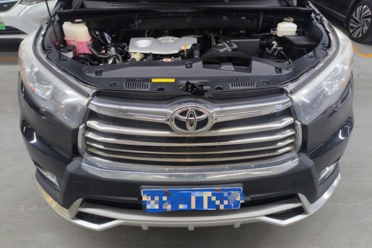 Used Toyota Highlander 2017 2.0T Four-Wheel Drive Elite Edition 7-Seater Engine Bay