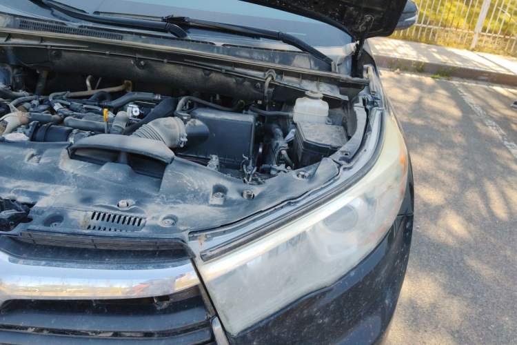 Used Toyota Highlander 2017 2.0T Four-Wheel Drive Elite Edition 7-Seater Engine Bay Left