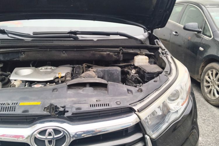 Used Toyota Highlander 2017 2.0T Four-Wheel Drive Luxury Edition 7 Seats Engine Bay Left