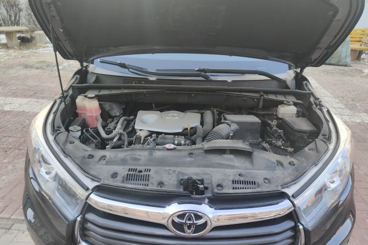 Used Toyota Highlander 2017 2.0T Four-Wheel Drive Luxury Edition 7 Seats Engine Bay