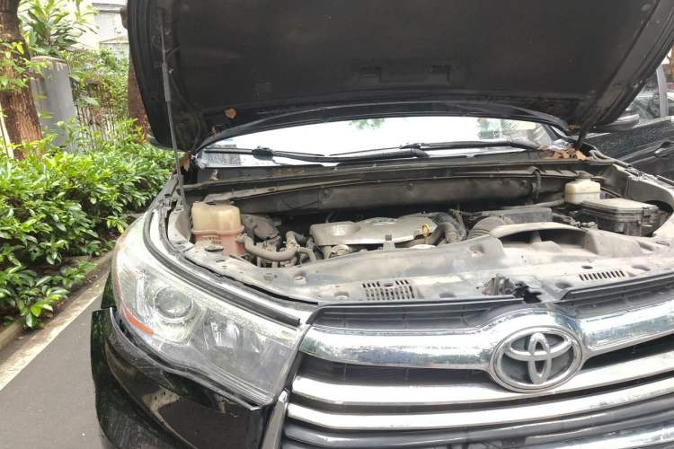 Used Toyota Highlander 2017 2.0T Four-Wheel Drive Elite Edition 7-Seater Engine Bay Right