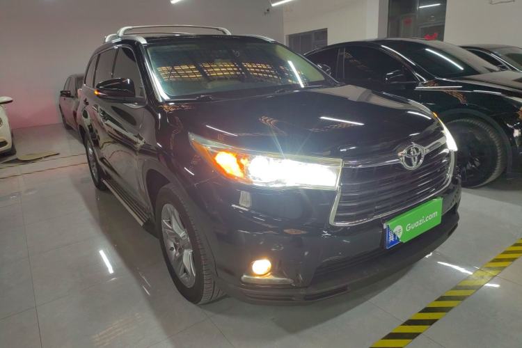 Used Toyota Highlander 2017 2.0T Four-Wheel Drive Luxury Edition 7 Seats Exterior 1