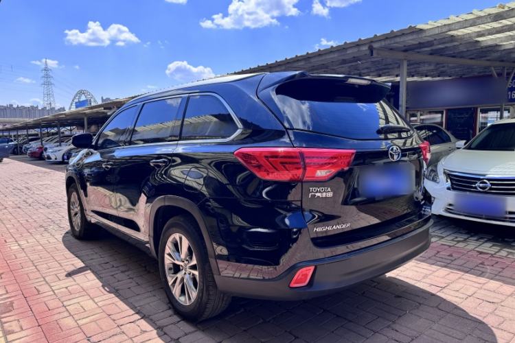 Used Toyota Highlander 2017 2.0T Four-Wheel Drive Elite Edition 7-Seater Exterior 3