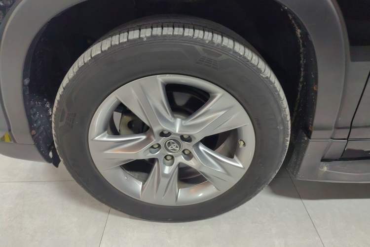 Used Toyota Highlander 2017 2.0T Four-Wheel Drive Luxury Edition 7 Seats Exterior 4