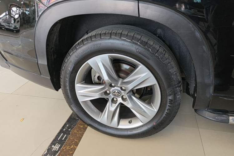 Used Toyota Highlander 2017 2.0T Four-Wheel Drive Luxury Edition 7 Seats Exterior 5