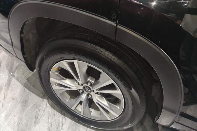 Used Toyota Highlander 2017 2.0T Four-Wheel Drive Elite Edition 7-Seater Exterior 5