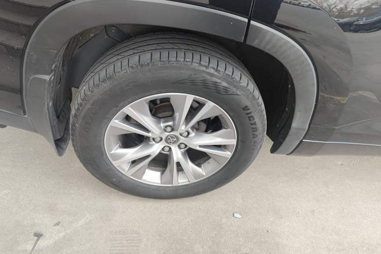 Used Toyota Highlander 2017 2.0T Two-Wheel Drive Elite Edition 5 Seats Exterior 5