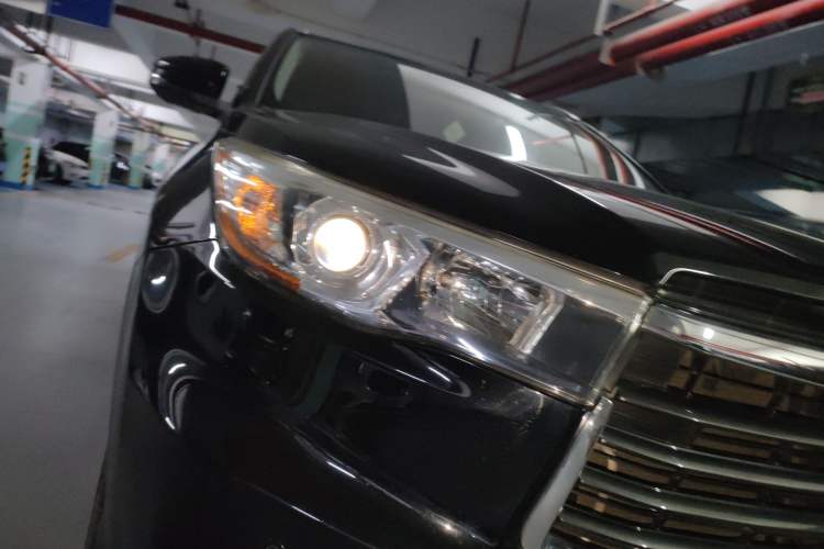 Used Toyota Highlander 2017 2.0T Four-Wheel Drive Luxury Edition 7 Seats Exterior 6