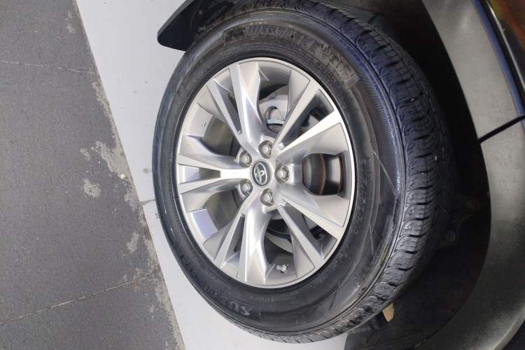 Used Toyota Highlander 2017 2.0T Four-Wheel Drive Elite Edition 7-Seater Exterior 8
