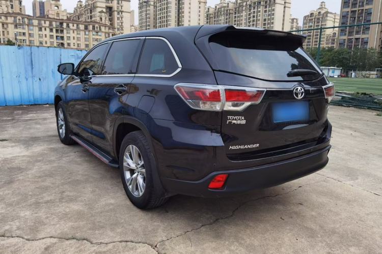 Used Toyota Highlander 2017 2.0T Two-Wheel Drive Elite Version 7 Seats Exterior 9