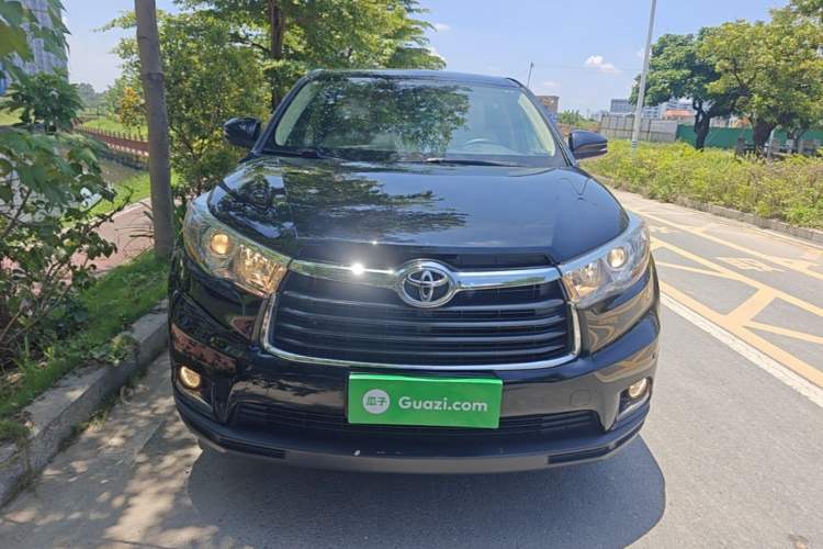 Used Toyota Highlander 2017 2.0T Four-Wheel Drive Elite Edition 7-Seater Front