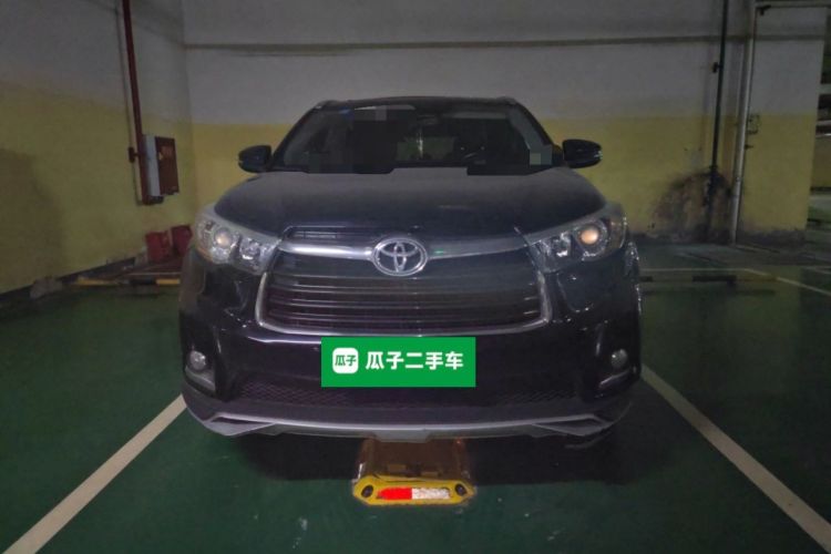 Used Toyota Highlander 2017 2.0T Four-Wheel Drive Luxury Navigation Version 7 Seats Front