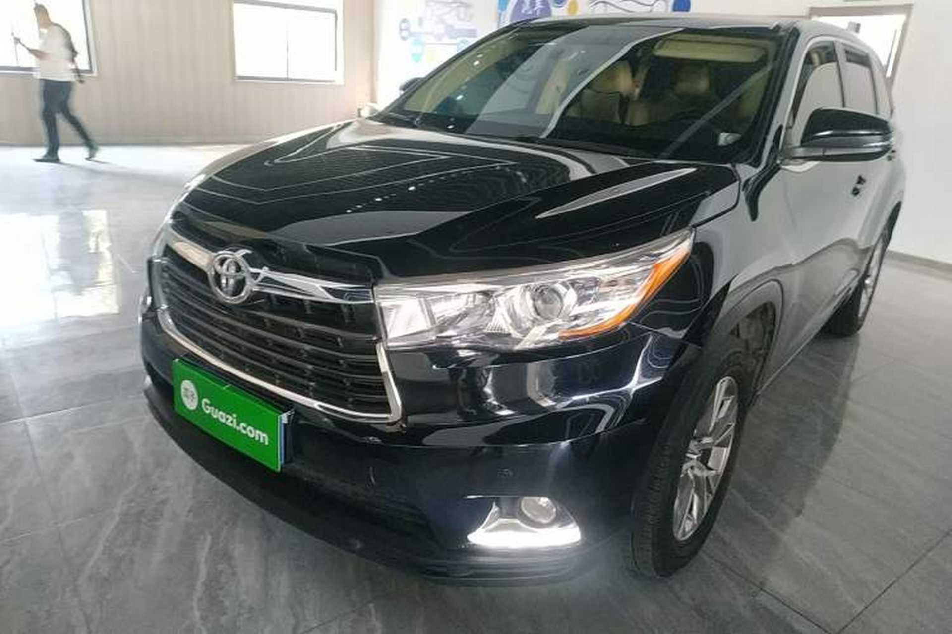Used Toyota Highlander 2017 2.0T Four-Wheel Drive Elite Edition 7-Seater Front Left 45 Deg