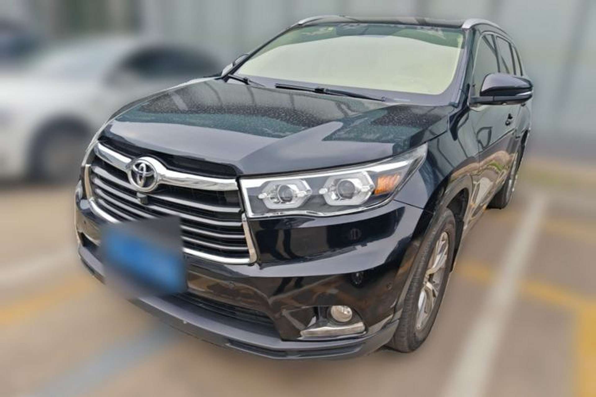 Used Toyota Highlander 2017 2.0T Two-Wheel Drive Elite Edition 5 Seats Front Left 45 Deg