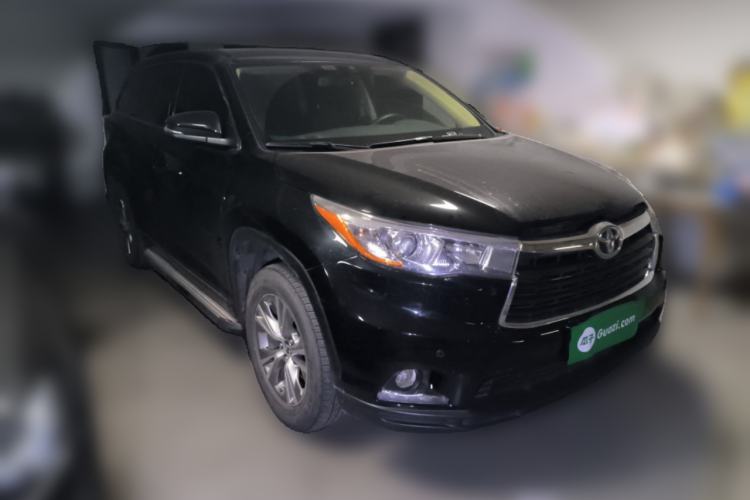 Used Toyota Highlander 2017 2.0T Four-Wheel Drive Elite Edition 7-Seater Front Right 45 Deg