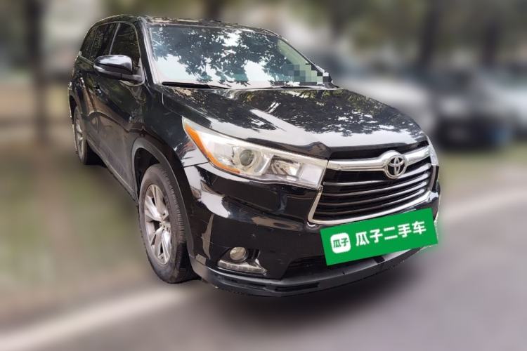 Used Toyota Highlander 2017 2.0T Two-Wheel Drive Elite Edition 5 Seats Front Right 45 Deg