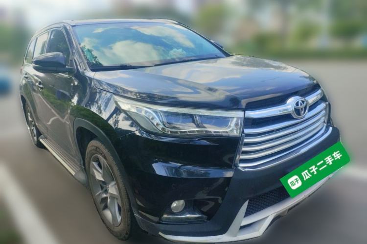 Used Toyota Highlander 2017 2.0T Four-Wheel Drive Luxury Edition 7 Seats Front Right 45 Deg