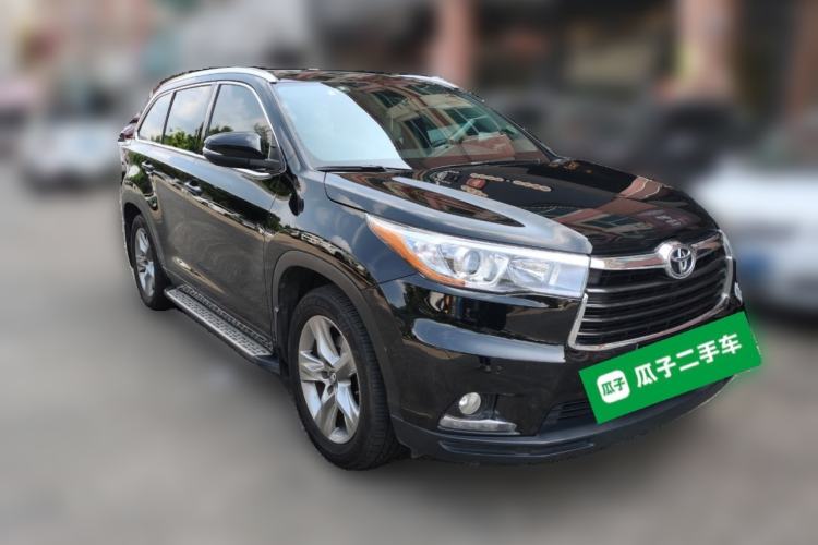 Used Toyota Highlander 2017 2.0T Four-Wheel Drive Luxury Edition 7 Seats Front Right 45 Deg