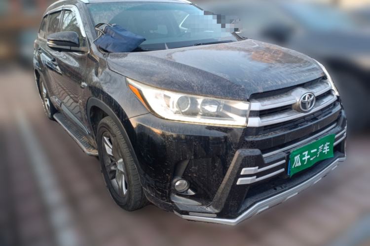 Used Toyota Highlander 2017 2.0T Four-Wheel Drive Luxury Edition 7 Seats Front Right 45 Deg