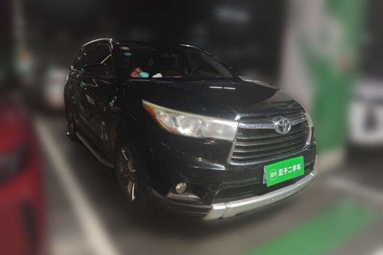 Used Toyota Highlander 2017 2.0T Four-Wheel Drive Luxury Edition 7 Seats Front Right 45 Deg