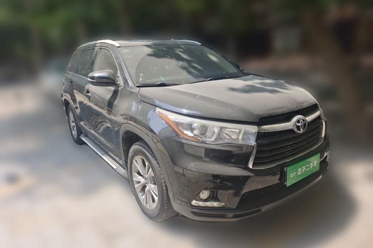 Used Toyota Highlander 2017 2.0T Four-Wheel Drive Elite Edition 7-Seater Front Right 45 Deg