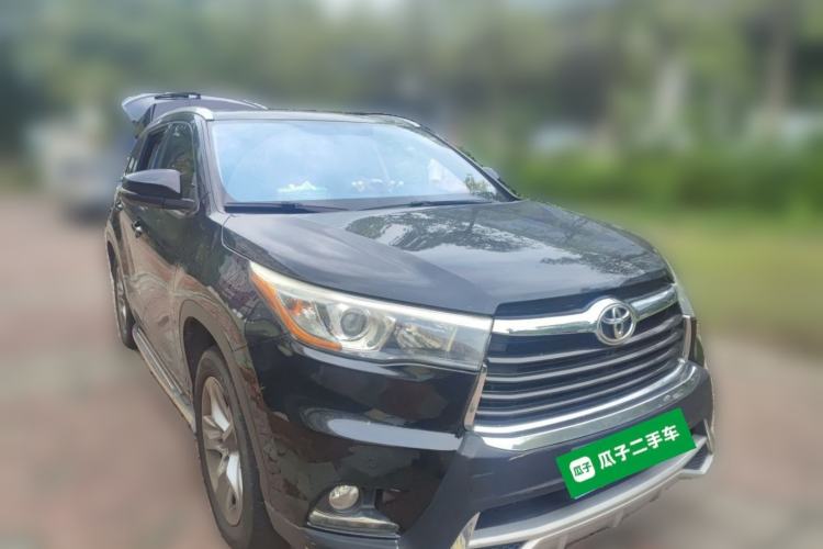 Used Toyota Highlander 2017 2.0T Four-Wheel Drive Luxury Edition 7 Seats Front Right 45 Deg